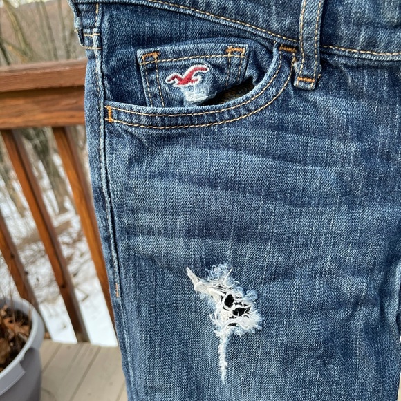 Ripped Hollister Jeans - Picture 2 of 7